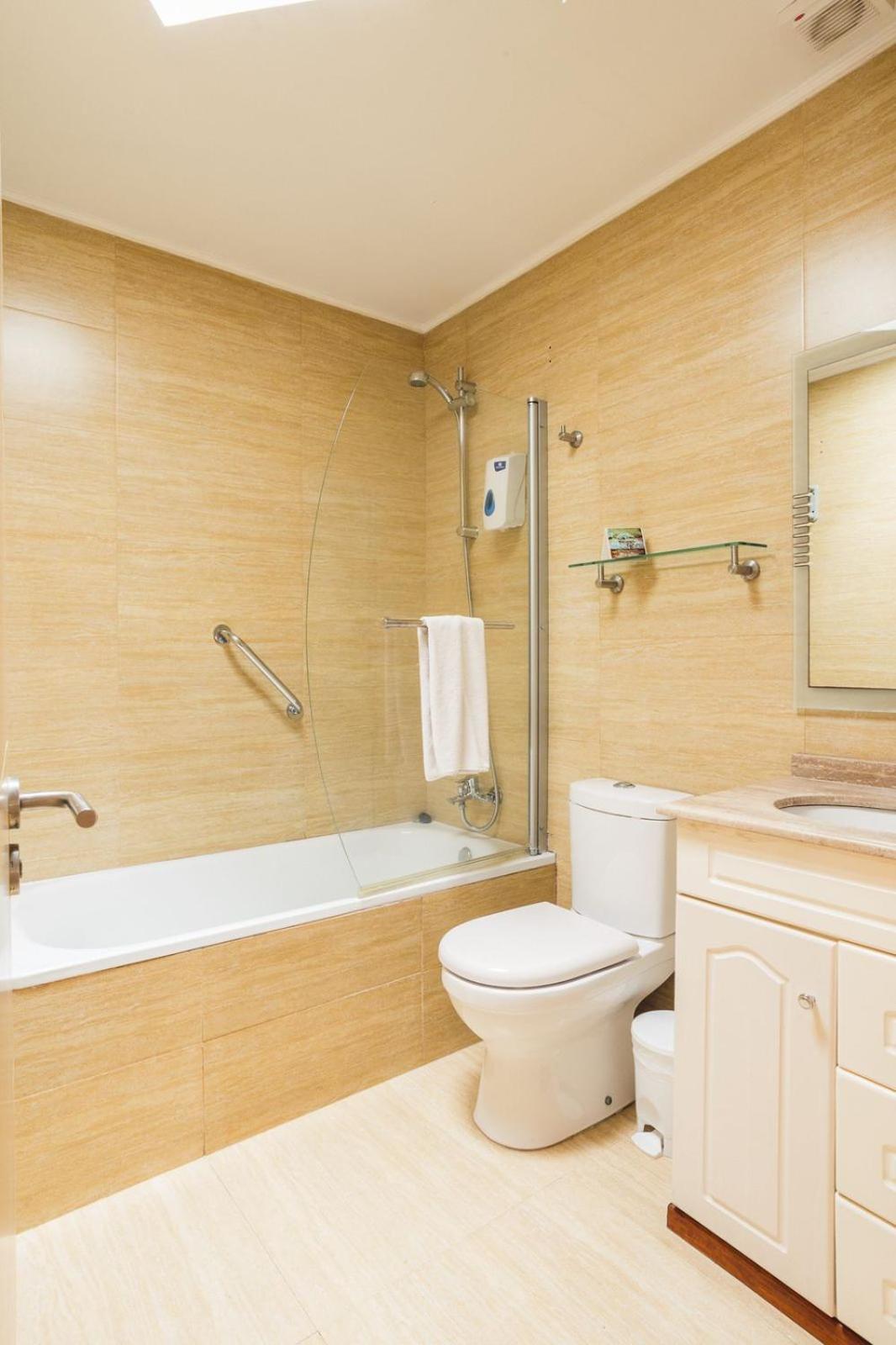 Hotel Serena Suite ลาเซเรนา ภายนอก รูปภาพ